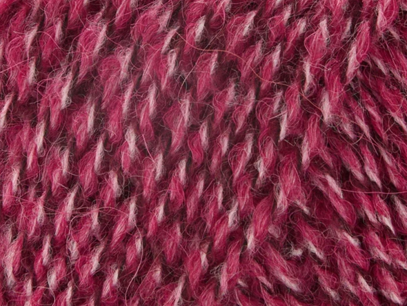Universal Yarn Linear