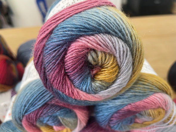 Katia Silky Lace