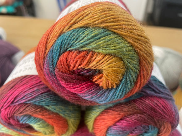 Katia Silky Lace