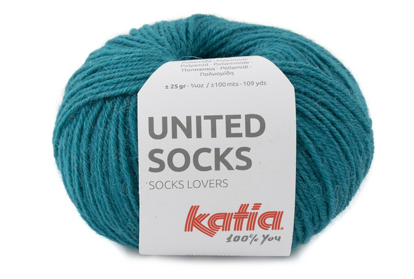 Katia United Socks, une laine à bas de calibre Fingering en petite quantité pour réaliser vos chaussettes colorés!  Coloris Bleu vert, sarcelle ou canard.