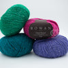 Rowan Felted Tweed, une fibre de calibre DK constituée de laine, alpaga et viscose avec effet tweed.